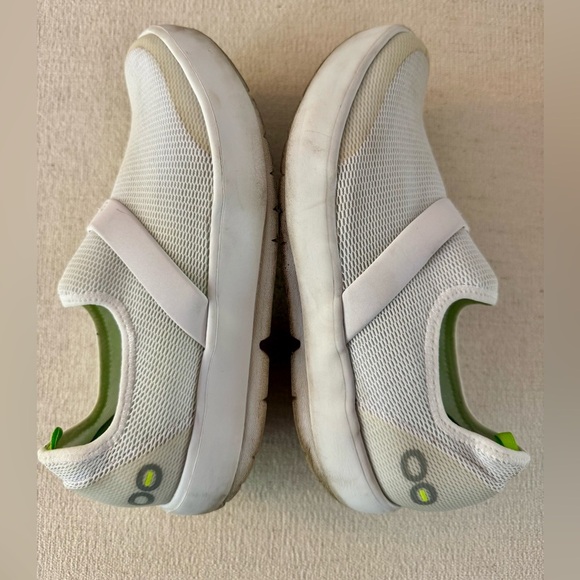 OOFOS 00mg Low Women’s White Slip-On Sneakers, Cushioned Comfort, 8.5 - Picture 6 of 16